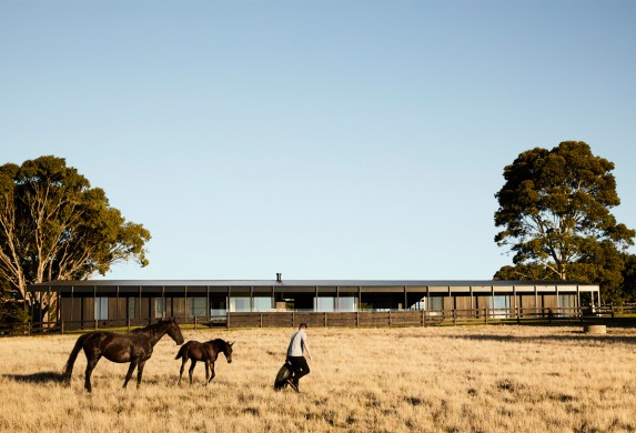 �Ĵ�����-Carr|Red Hill Farm House